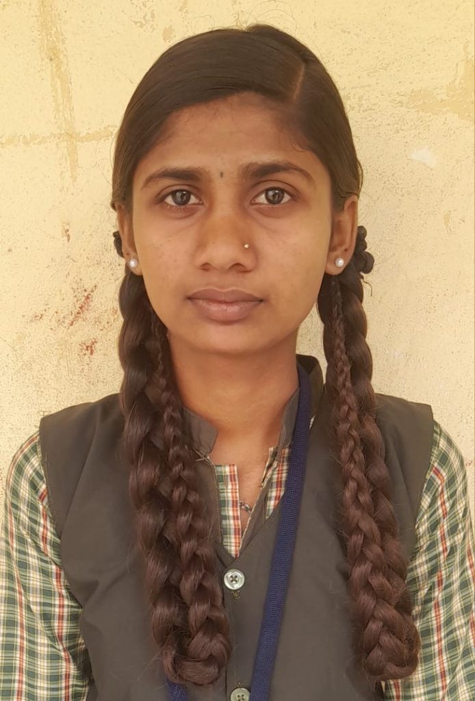 ಸರ್ಕಾರಿ ಪ್ರೌಢಶಾಲೆ ವಿದ್ಯಾರ್ಥಿನಿಯರ ಸಾಧನೆ: SSLC ಪರೀಕ್ಷೆಯಲ್ಲಿ ಶಕುಂತಲಾ ಪ್ರಥಮ ಲಿಂಗಸಗೂರು ತಾಲೂಕಿನ ಹಟ್ಟಿ ಚಿನ್ನದ ಗಣಿ ಸಮೀಪದರೋಡಲಬಂಡ
