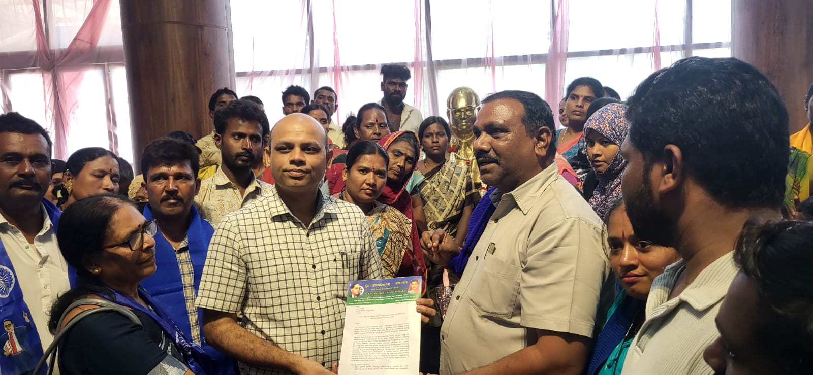 ಗಿಗ್ರೇಟರ್‌ ಬೆಂಗಳೂರು ವ್ಯಾಪ್ತಿಯಲ್ಲಿ ಬರುವ ನೆಲಬಾಡಿಗೆ ಸ್ಲಂಗಳಿಗೆ ನೀತಿ ರೂಪಿಸಲಾಗುವುದು                                                        ರಾಘವೇಂದ್ರ ಆಯುಕ್ತರು