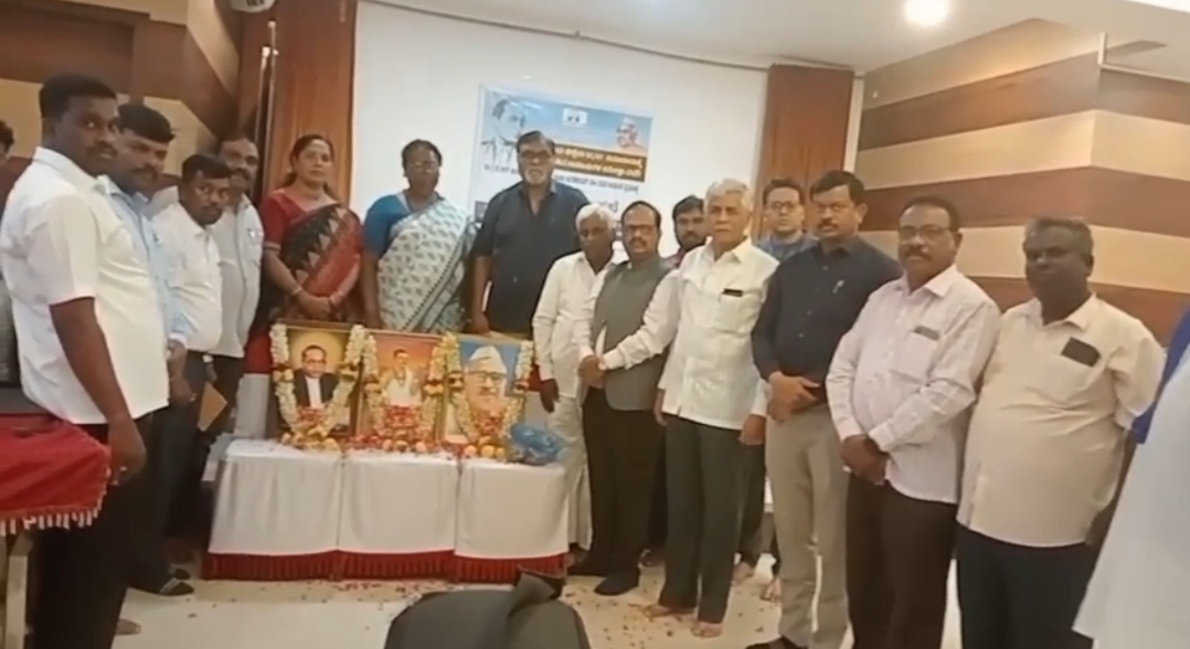 ತುಮಕೂರು ಜಿಲ್ಲೆ ಪರಿಶಿಷ್ಟ ಜಾತಿ ಪಂಗಡಗಳ ಸಂಶೋಧನೆ ಬಿಡುಗಡೆ ಮತ್ತು ಸಮಾಲೋಚನೆ. ಇಂದು ಸ್ಲಂ ಜನಾಂದೋಲನ ಕರ್ನಾಟಕ  ಪರ್ಯಾಯ ಕಾನೂನು ವೇದಿಕೆ